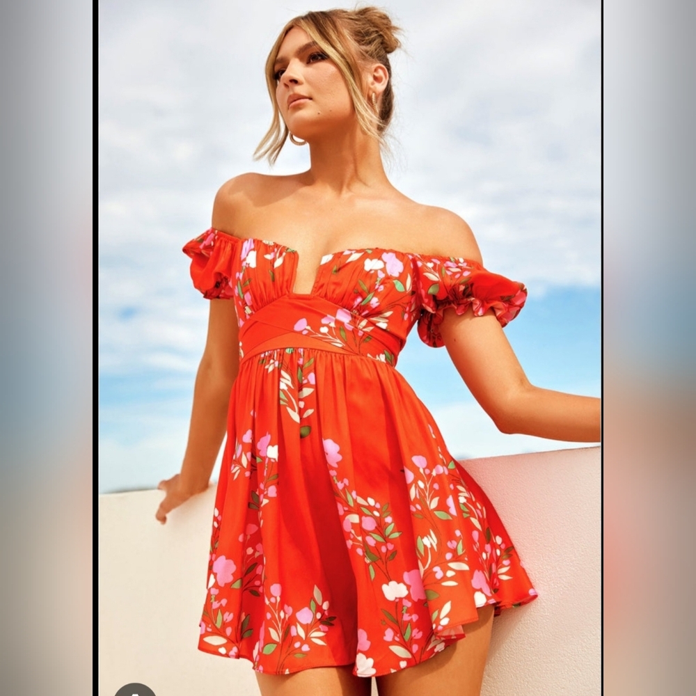 SAGE + PAIGE WOMEN'S SUN SEEKER MINI DRESS SIZE SMALL NWT